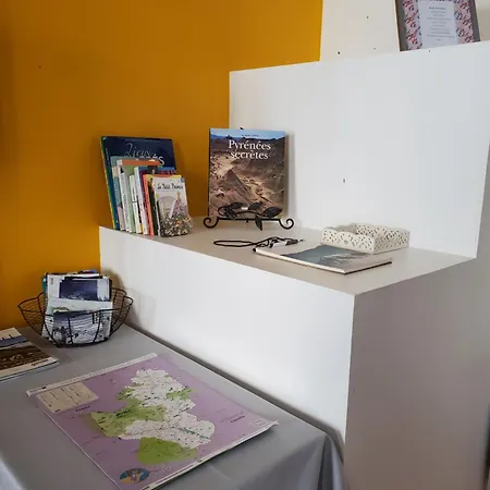 Studio Cosy Classe 3 Etoiles Dans Coeur Historique Arreau Extérieur photo
